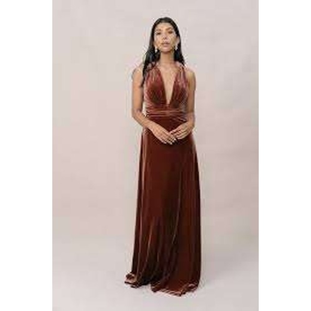 Revelry Dylan Velvet Maxi Dress Dusty Purple V-Neck Bridesmaid Gown Size 0 NEW